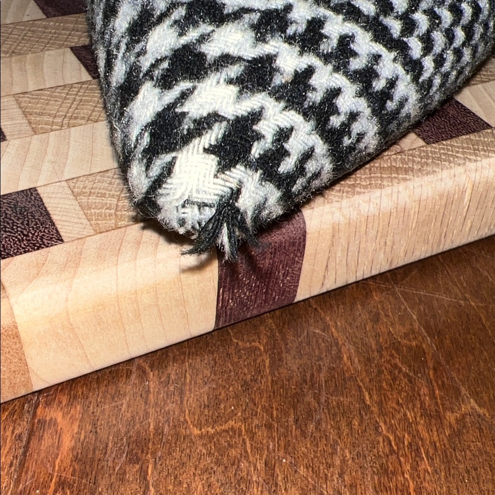 Kate Spade Black and White Karen Slippers Sz 8 1/2 - Picture 6 of 11